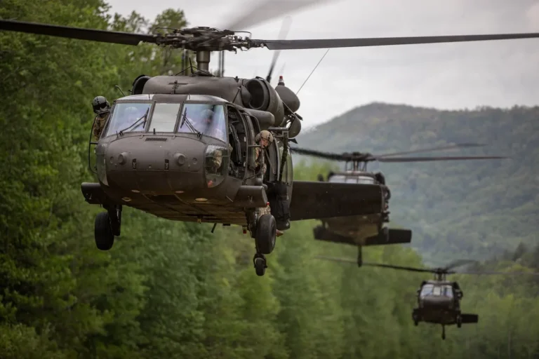 EE.UU. autorizó la venta de cuatro helicópteros Black Hawk a la Argentina por US$ 140 millones
