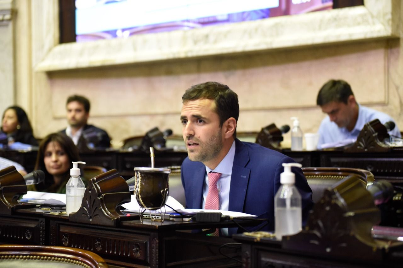 Emiliano-Estrada